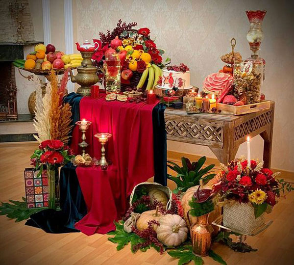میز شب یلدا